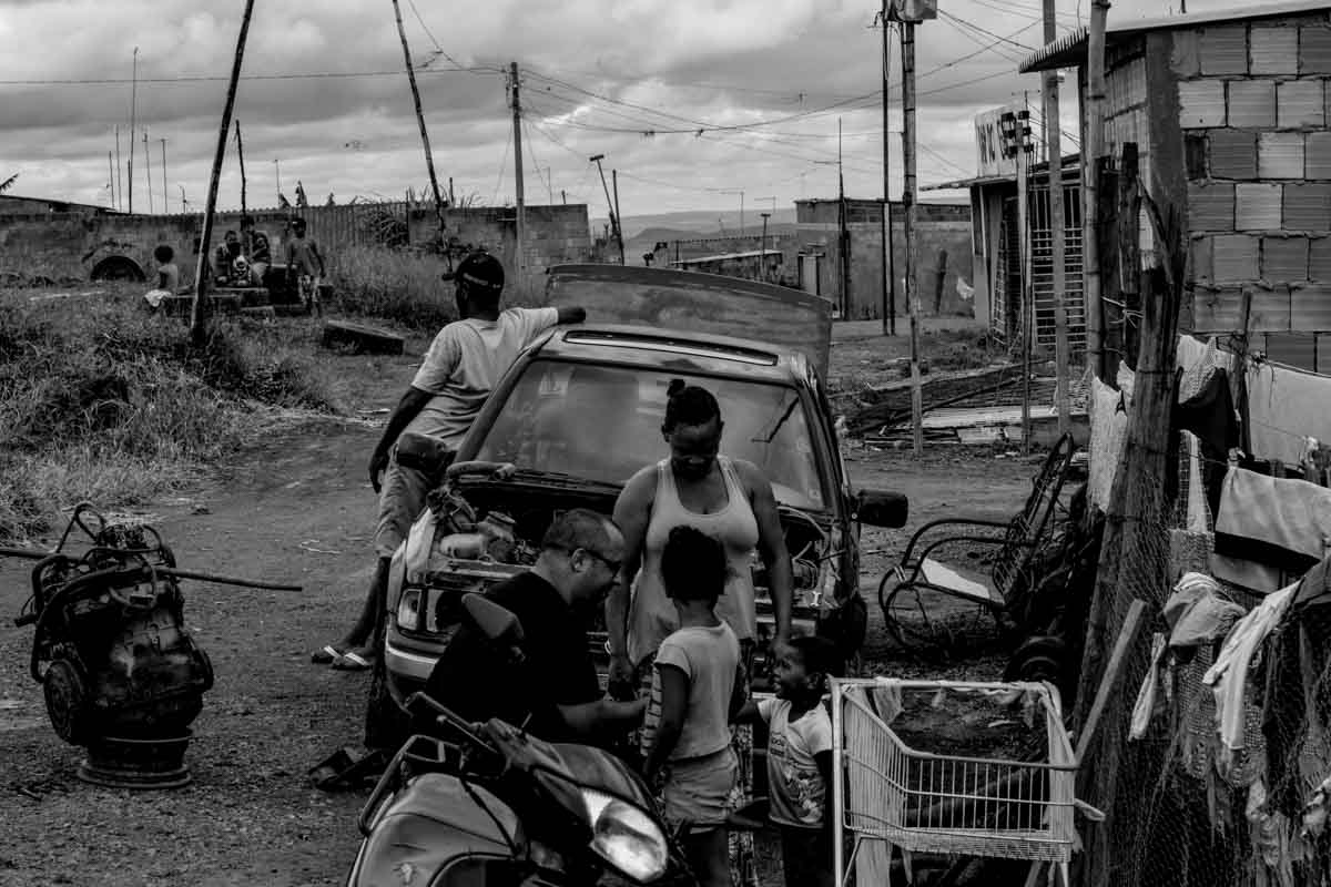 Doe Máquinas Fotográficas e Equipamentos de Gravação